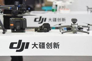 Mỹ áp đặt hạn chế đối với nhà sản xuất thiết bị bay không người lái DJI. (Nguồn: CNN).