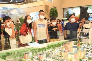 Đầu tư cổ phiếu bất động sản không chỉ nhìn vào kết quả kinh doanh 1 quý của doanh nghiệp.