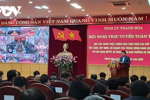 Toàn cảnh hội nghị.