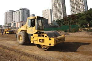 Các doanh nghiệp xây dựng sẽ hưởng lợi trực tiếp từ gói đầu tư công.