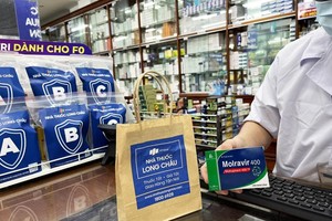 Thuốc điều trị Covid-19 Molnupiravir đã lên kệ tại FPT Long Châu với giá cực tốt