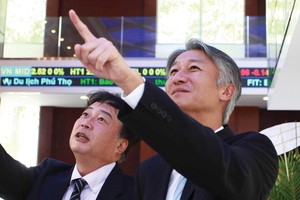 Gần đây, nhà đầu tư ngoại tập trung giải ngân vào dòng cổ phiếu liên quan đến hàng hóa và cảng biển.