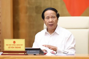 Phó Thủ tướng Lê Văn Thành..