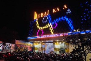 UBND tỉnh Hải Dương cho phép các dịch vụ kinh doanh không thiết yếu, như: karaoke, quán bar, vũ trường, massage... được phép hoạt động trở lại từ ngày 14/4.
