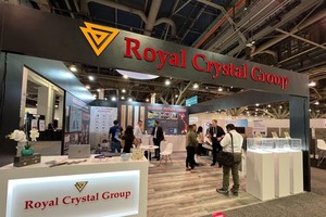 Royal Crystal Group thành công ngoạn mục tại triển lãm Coverings (Mỹ).