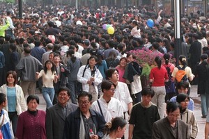 Trung Quốc ưu đãi mua nhà cho các gia đình sinh 2 hoặc 3 con. (Ảnh minh họa: South China Morning Post)