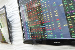 Đầu tư tài chính rất khốc liệt, sự non nớt sẽ phải trả giá bằng tiền.