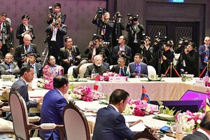 Thủ tướng Ấn Độ Narendra Modi và các nhà lãnh đạo ASEAN tại Hội nghị Cấp cao ASEAN - Ấn Độ lần thứ 16 tổ chức tại Thái Lan năm 2019 (ANI).