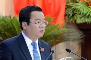 Ông Lê Minh Trung được HĐND thành phố Đà Nẵng khóa X bầu làm Phó Chủ tịch HĐND thành phố Đà Nẵng, nhiệm kỳ 2021-2026.