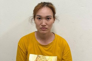 Đối tượng Nguyễn Thị Huệ tại cơ quan Công an. Ảnh: CA Hải Dương.