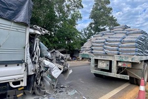 Hiện trường vụ tai nạn. (Ảnh: TTXVN phát)