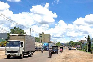 Một đoạn Quốc lộ 19 qua Gia Lai.