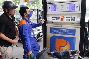 Giá xăng dầu được dự báo sẽ tăng mạnh trong kì điều hành đầu tháng 9.