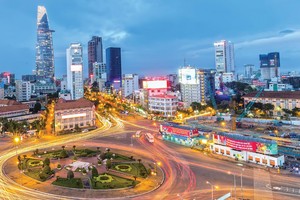 Ngân hàng Thế giới nâng dự báo tăng trưởng kinh tế Việt Nam năm 2022 lên 7,5%.