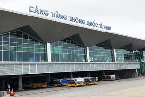 Cảng hàng không quốc tế Vinh - Nghệ An.