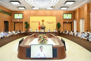 Ủy ban Thường vụ Quốc hội cho ý kiến về tình hình kinh tế - xã hội năm 2022, dự kiến Kế hoạch Phát triển kinh tế - xã hội năm 2023.