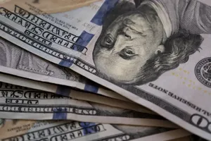 Ăn mừng trúng số, một người mua tiếp 3 vé số để rồi trúng thưởng số tiền tổng cộng gần 10 tỷ đồng chỉ trong một ngày