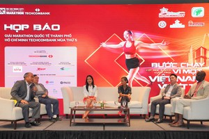 Bà Thái Minh Diễm Tú – Giám đốc Khối Tiếp thị Techcombank chia sẻ tại cuộc họp báo diễn ra ngày 10/11 tại TP.Hồ Chí Minh.