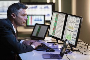 Thị giá cổ phiếu giảm mạnh đã kích thích dòng tiền ngoại mua vào.