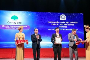 Cathay Life nhận "Top 10 – Thương hiệu - nhãn hiệu xuất sắc châu Á - Thái Bình Dương"