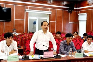 Thứ trưởng Bộ Giao thông - Vận tải Nguyễn Duy Lâm trong lần làm việc với UBND tỉnh Phú Yên về đẩy nhanh tiến độ triển khai công tác giải phóng mặt bằng Dự án Cao tốc qua đại bàn tỉnh.