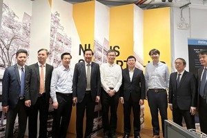 Chủ tịch UBND tỉnh Lê Duy Thành và Đoàn công tác thăm, làm việc tại Trung tâm khởi nghiệp Block 71.