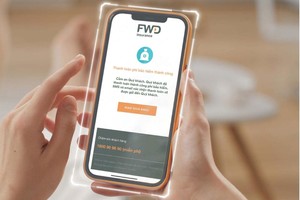 FWD là doanh nghiệp tiên phong loại bỏ hoàn toàn giấy tờ và tiền mặt trong giao dịch