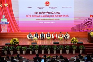 Toàn cảnh phiên thảo luận.