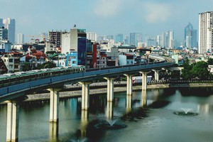 Kinh tế Việt Nam đang trên đà phục hồi trong bối cảnh bất ổn của kinh tế toàn cầu.