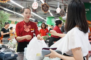 Doanh số bán lẻ phục hồi mạnh mẽ trong năm 2022.