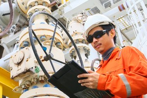 Dầu khí là một trong những nhóm ngành ghi nhận kết quả kinh doanh vượt trội trong năm 2022.