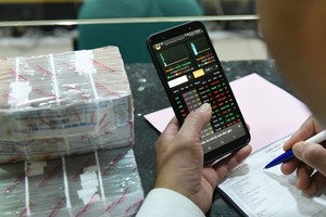 Nhiều quỹ đầu tư vẫn lạc quan về thị trường chứng khoán Việt Nam và tiếp tục thu hút vốn.