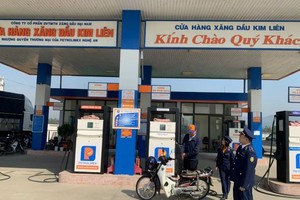 Bộ Công thương vừa gửi 'trát' đề nghị các địa phương tăng cường quản lý, kinh doanh xăng dầu.