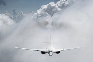 Máy bay ném bom chiến lược Tu-160. Ảnh: Sputnik.