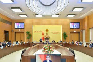 Phiên họp thứ 21 của Ủy ban Thường vụ Quốc hội.