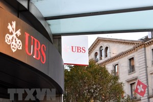 Biểu tượng ngân hàng UBS tại Geneva, Thụy Sĩ, ngày 20/3/2023. (Ảnh: THX/TTXVN).