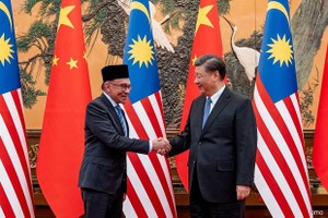 Thủ tướng Malaysia Anwar Ibrahim và Chủ tịch Trung Quốc Tập Cận Bình. (Nguồn: Văn phòng Thủ tướng Malaysia).