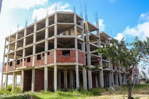 Dự án khu nhà ở dành cho người có thu nhập thấp tại Khu đô thị mới Điện Nam - Điện Ngọc đến nay vẫn chưa hoàn thành.