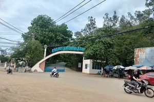 Từng có chủ trương thu hồi, nay tỉnh Bình Định sẽ cho phép chủ đầu tư thực hiện các thủ tục để điều chỉnh chủ trương Dự án Khu du lịch Ghềnh Ráng giai đoạn 1.