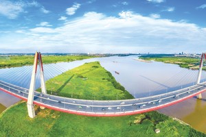 Cơ sở hạ tầng thủ đô Hà Nội ngày càng được hoàn thiện.