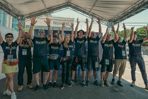 Hai đội chuẩn bị sẵn sàng cho đêm thi cuối cùng tại DIFF 2023.