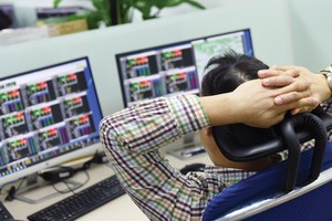 Nhiều nhà đầu tư chờ đợi cơ hội tham gia thị trường trong các đợt điều chỉnh sâu, nhưng các đợt điều chỉnh không xuất hiện.