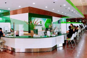 Vietcombank vượt VietinBank, BIDV trở thành ngân hàng có vốn điều lệ lớn thứ hai hệ thống sau đợt tăng vốn vào tháng 7/2023.