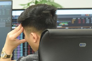 Xuất nhập khẩu Petrolimex (PIT): Cổ phiếu biến động mạnh trước thềm thoái vốn