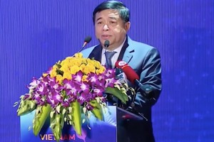Bộ trưởng Bộ Kế hoạch và Đầu tư Nguyễn Chí Dũng phát biểu tại sự kiện.