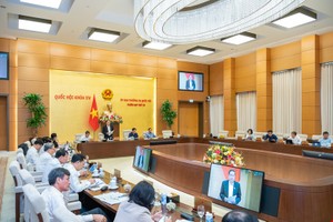 Phiên họp sáng 18/9 của Uỷ ban Thường vụ Quốc hội.