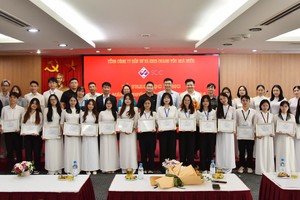 Lễ Trao Học bổng "SCIC - Nâng bước tài năng trẻ" năm 2024.