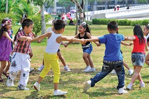 SDG đòi hỏi sự tham gia của tất cả các chủ thể, nhằm tạo dựng môi trường sống an lành cho các thế hệ tương lai