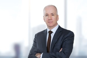 Ông Ross Macallister, Phó tổng giám đốc điều hành và lãnh đạo Bộ phận Tư vấn quản trị Tập đoàn KPMG tại Việt Nam