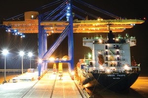 Sau 8 tháng đi vào hoạt động, cảng Nam Đình Vũ đã đạt sản lượng hàng hóa thông qua gần 150.000 TEU.